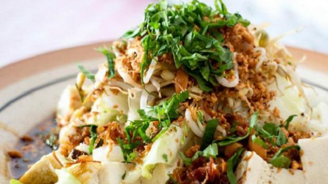 Menjelajahi Kelezatan Lokal: Rekomendasi Wisata Kuliner di Banjar untuk Semua Kalangan